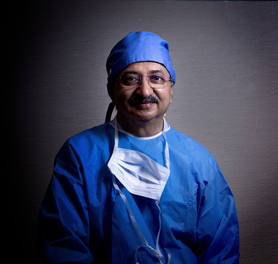 Dr Vijay Kakar, the best Plastic, cosmetic and Hair Transplant doctor & surgeon in India, currently operating Kakar Healthcare in Janakpuri, Delhi